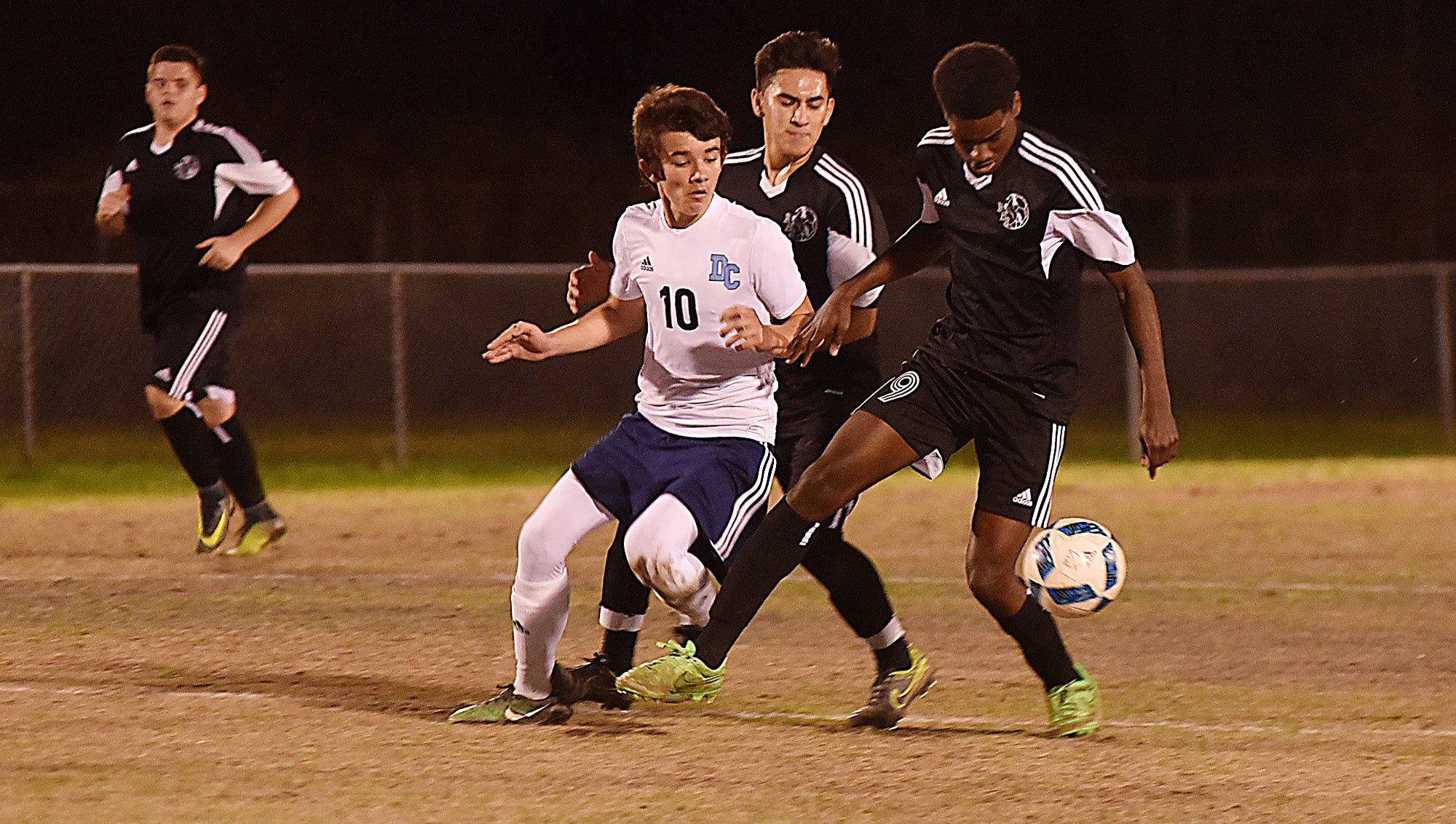 Delta Charter soccer can’t keep up with Rapides, loses 6-1 ...