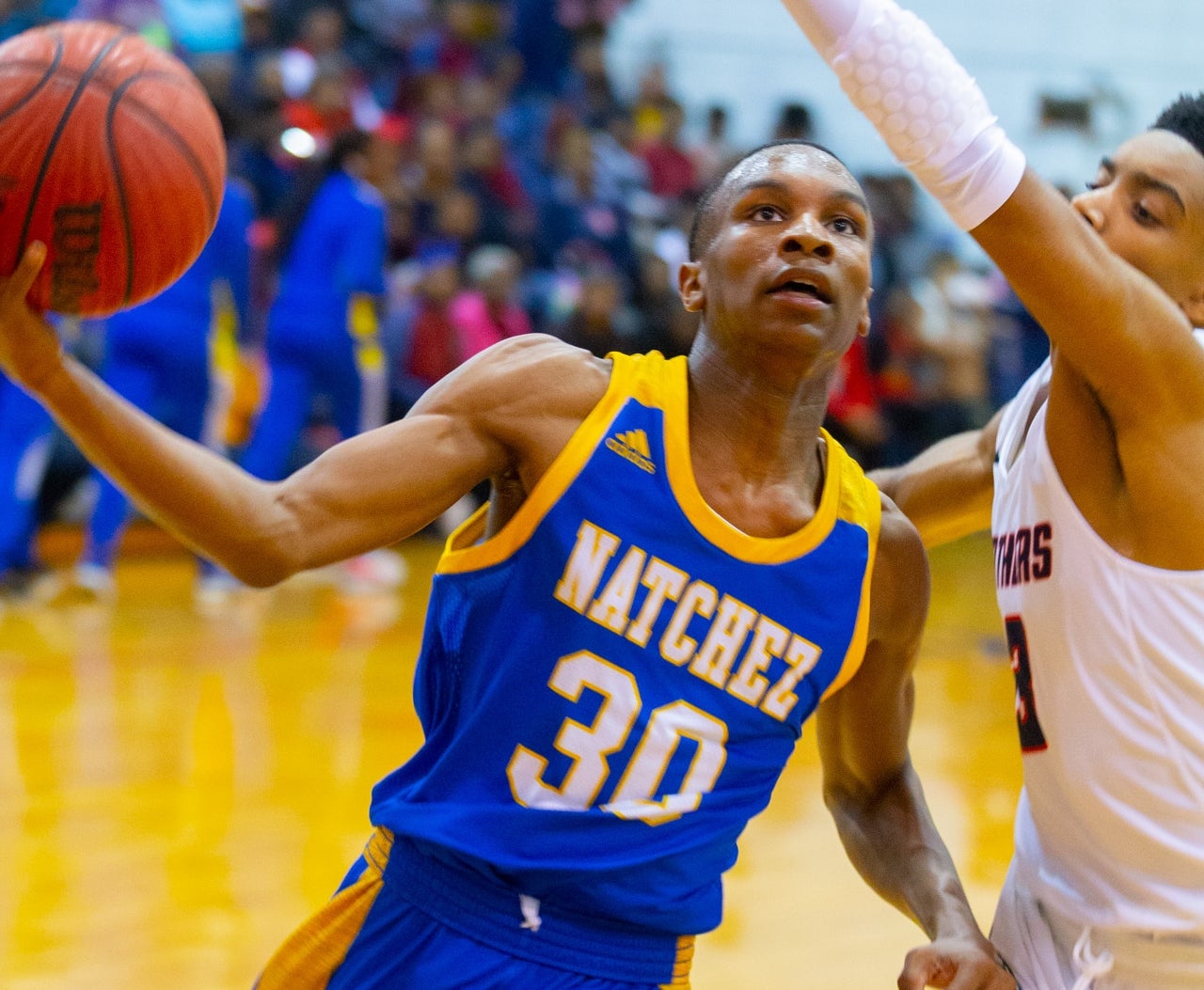 Natchez High boys Bulldogs advances, Natchez High Lady Bulldogs falls ...