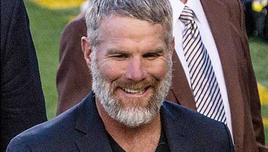 Former NFL QB Brett Favre remains in Mississippi welfare lawsuit, judge  rules