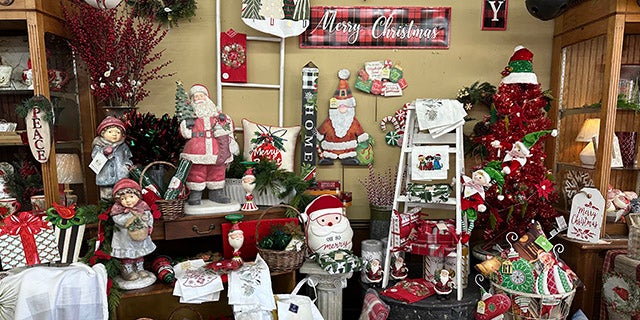 Christmas shopping downtown: How has the season been? – Mississippi’s Best Community Newspaper